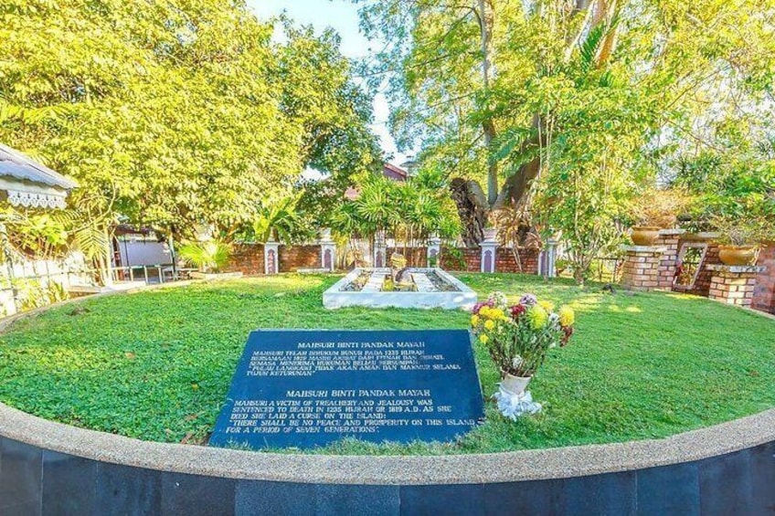 Sacred Tomb @Mahsuri Tomb