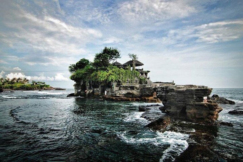 Tanah Lot Temple