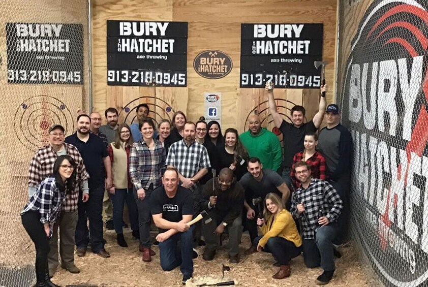 2-Hour Axe throwing session for 4
