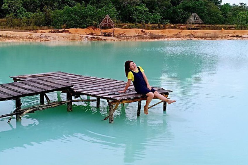 Bintan Sand Dunes and Blue Lakes Half-Day Tour with Lunch