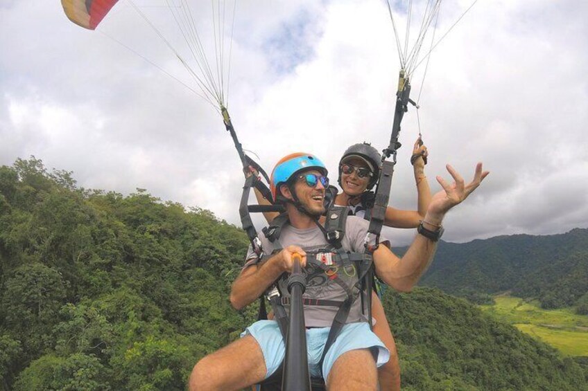 Paragliding Flight Las Terrazas 900 ft high takeoff