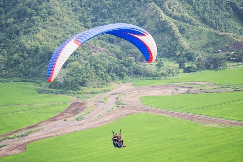 Paragliding Flight Las Terrazas 900 ft high takeoff