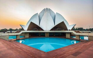 New Delhi Shopping Tour with local Guide