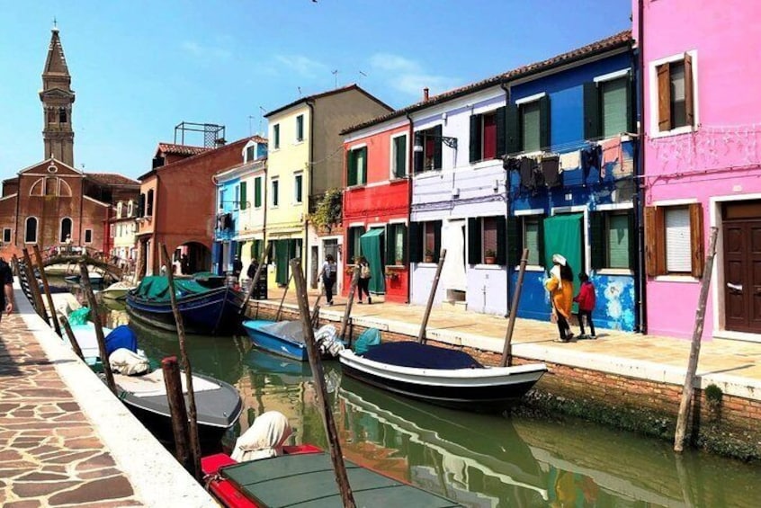 Full-day excursion to Murano, Burano and Torcello from Venice Train Station