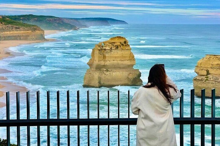 Capture breathtaking photos from the lookout at the 12 Apostles. 