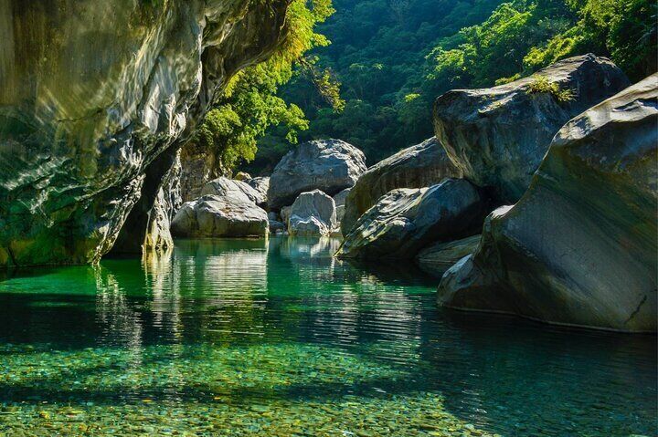 Taroko Gorge Private Day Tour – Exclusive Local Experience