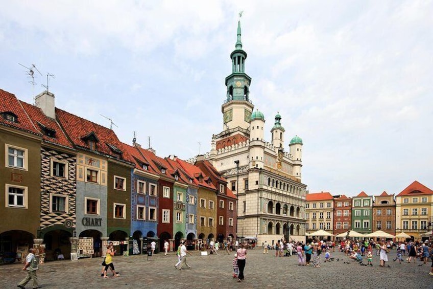 Poznan: Srodka District and Cathedral Island Private Walking Tour