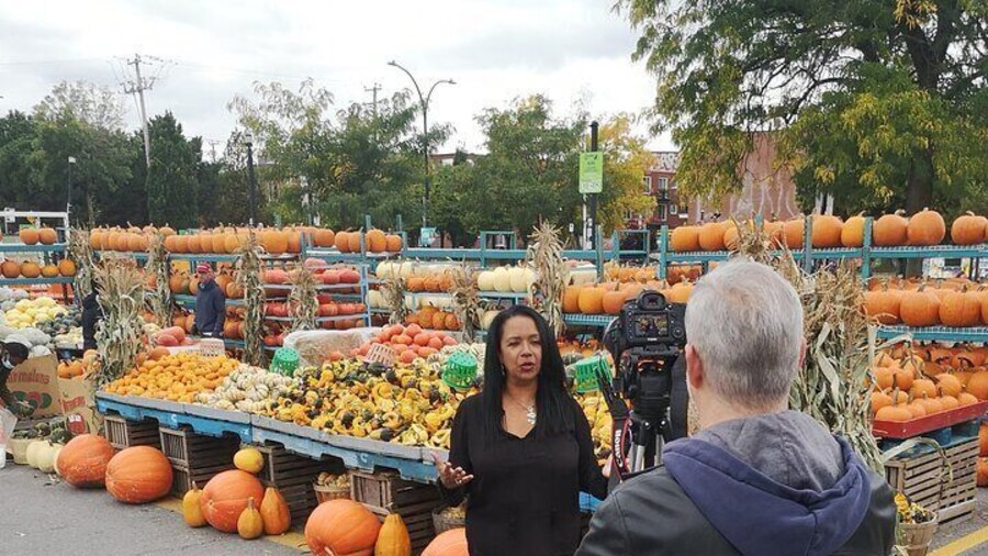 Ruby Roy Licensed Montreal Expert Guide. Off the beaten path neighbourhood discoveries with a film crew.