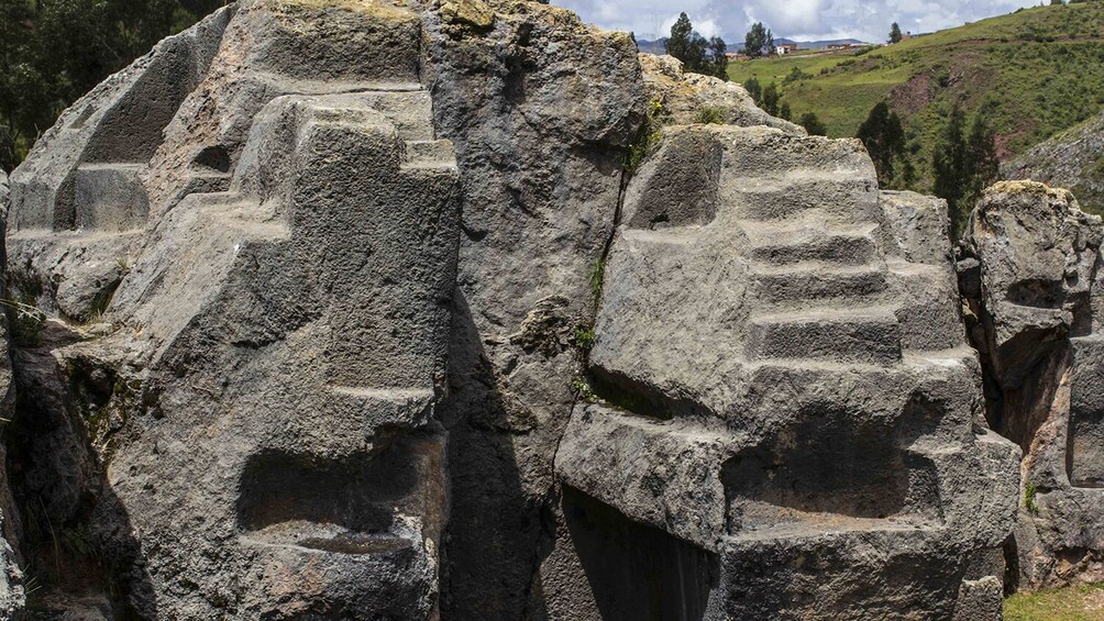 Cusco-City Sacsayhuaman tour in the morning ..