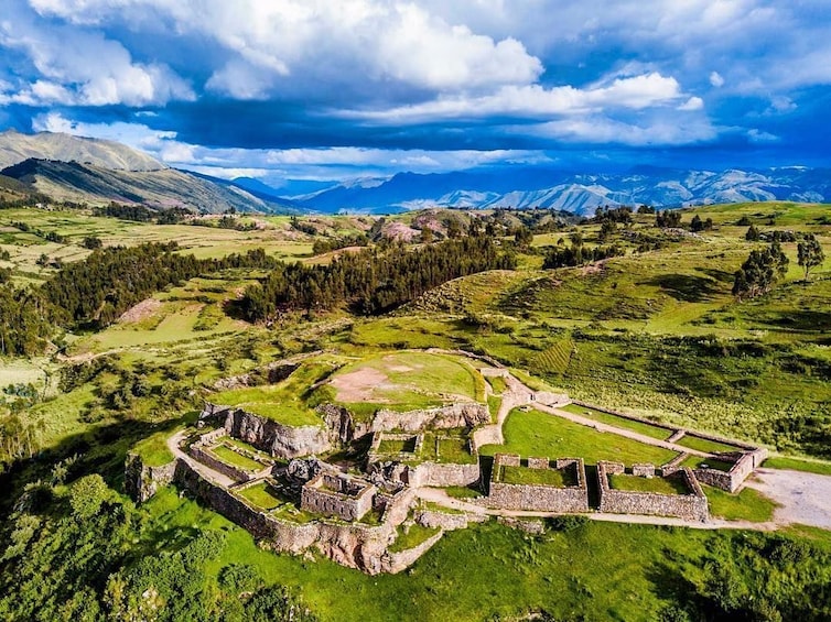 Cusco-City Sacsayhuaman tour in the morning ..