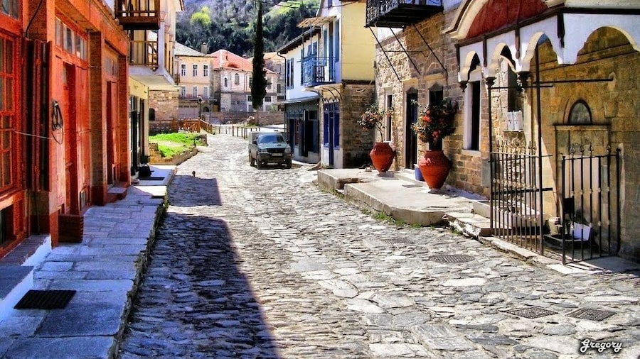 Traditional Halkidiki and Athos Cruise from Thessaloniki
