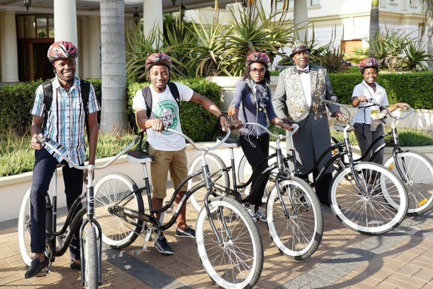 Bike & Saddle Maputo at the Polana Hotel, Mocambique. Bike & Saddle Short Cycle Trip.
