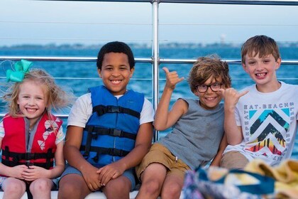 Big Fun Dolphin Cruise & Sealife Experiece ORANGE BEACH ALABAMA