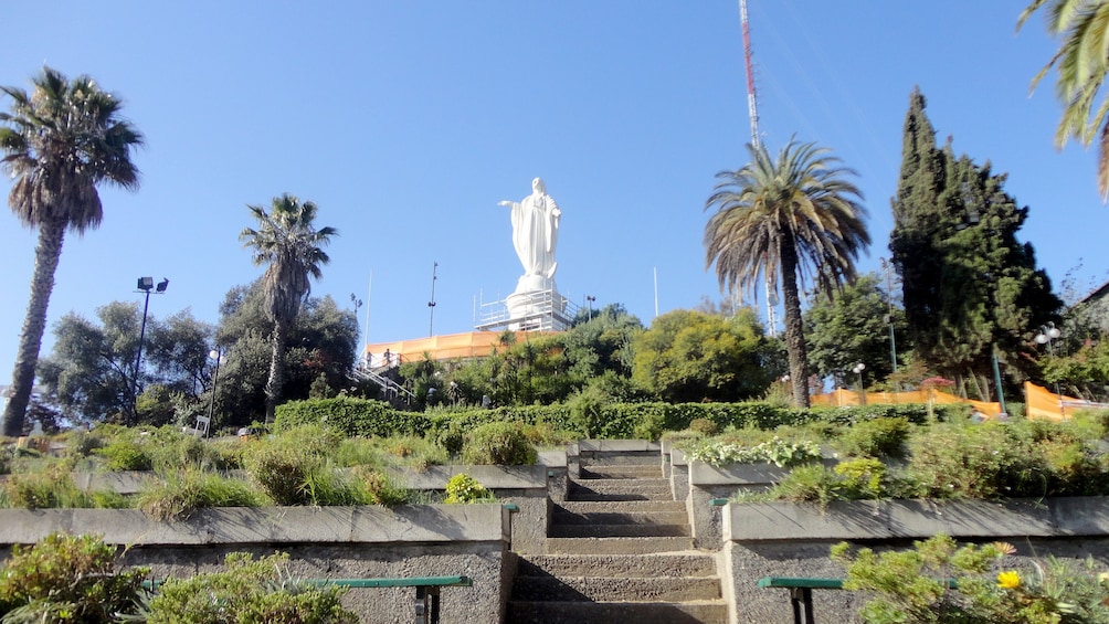 Large statue in city of Santiago 