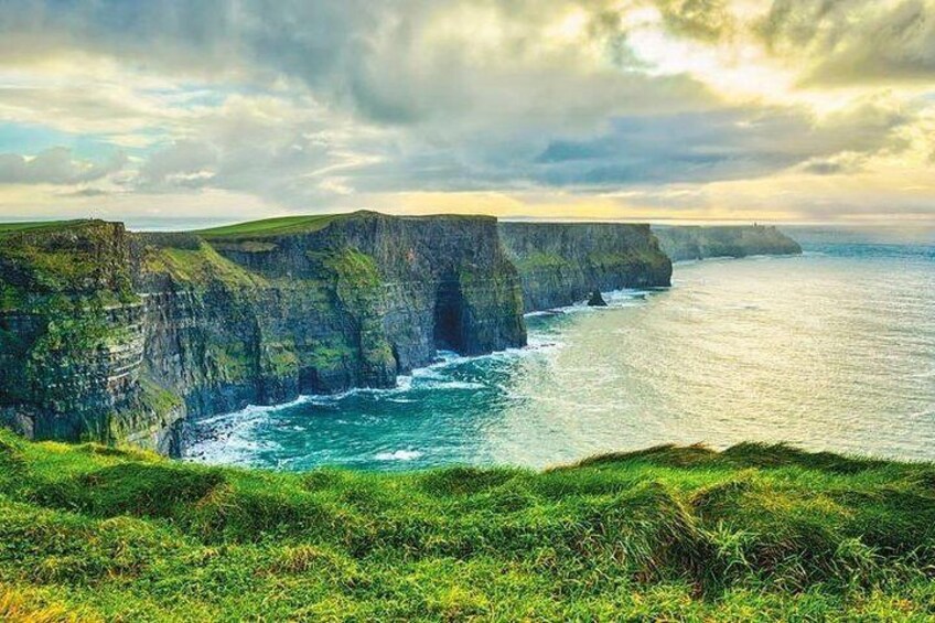 Cliffs of Moher Luxury Private Day Tour