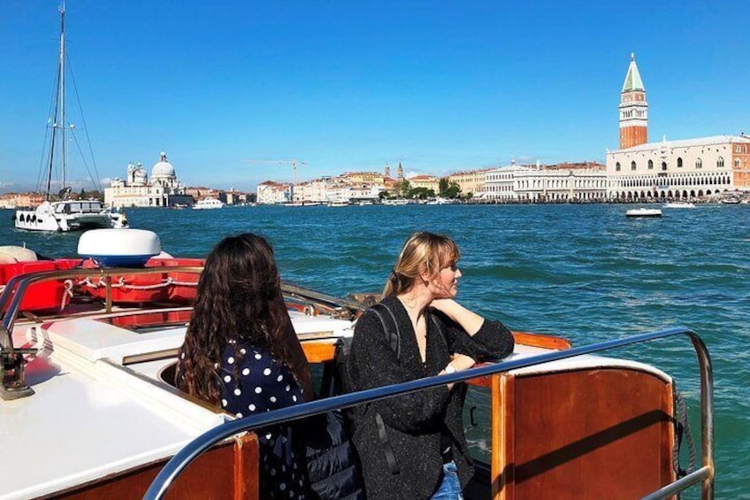 Venice, Murano, and Burano Excursion from Jesolo-Punta Sabbioni