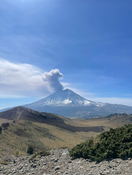 Iztaccihuatl Volcano Hike with an Alpinist from Mexico City