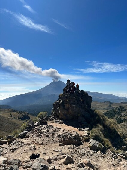 Iztaccihuatl Volcano Hike with an Alpinist from Mexico City