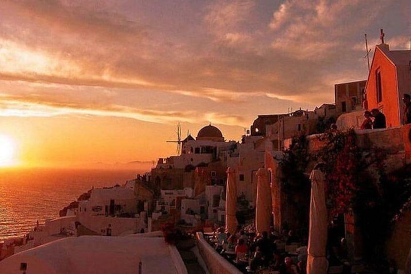 Santorini Explore Oia for 3 hours