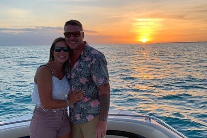 2-Hour Private Sunset Cruise around Key West