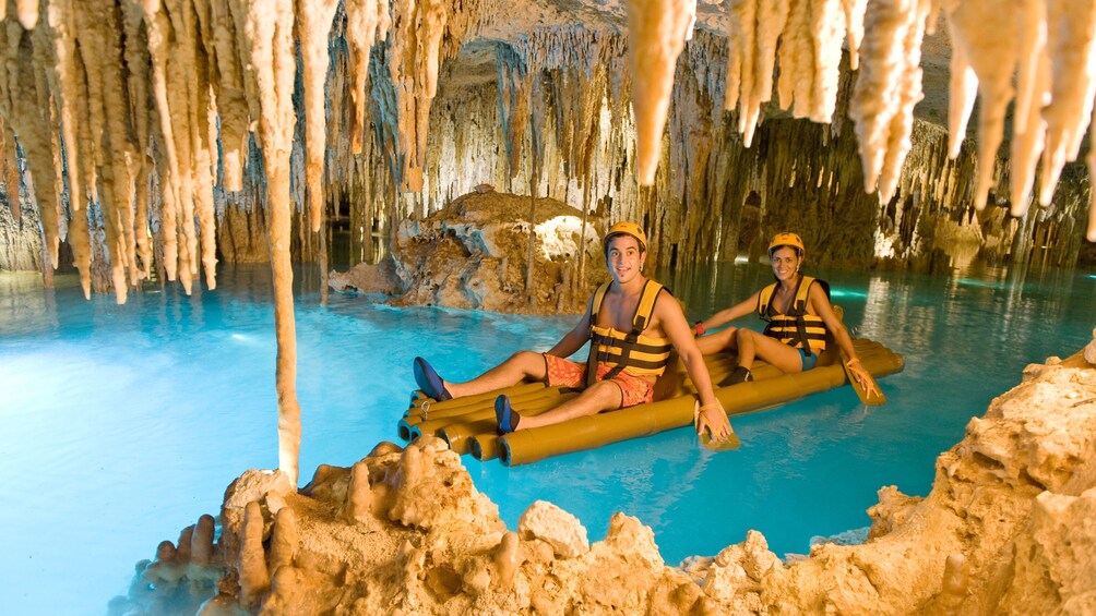 COMBO Xcaret Plus & Xplor Park Tickets with Transportation