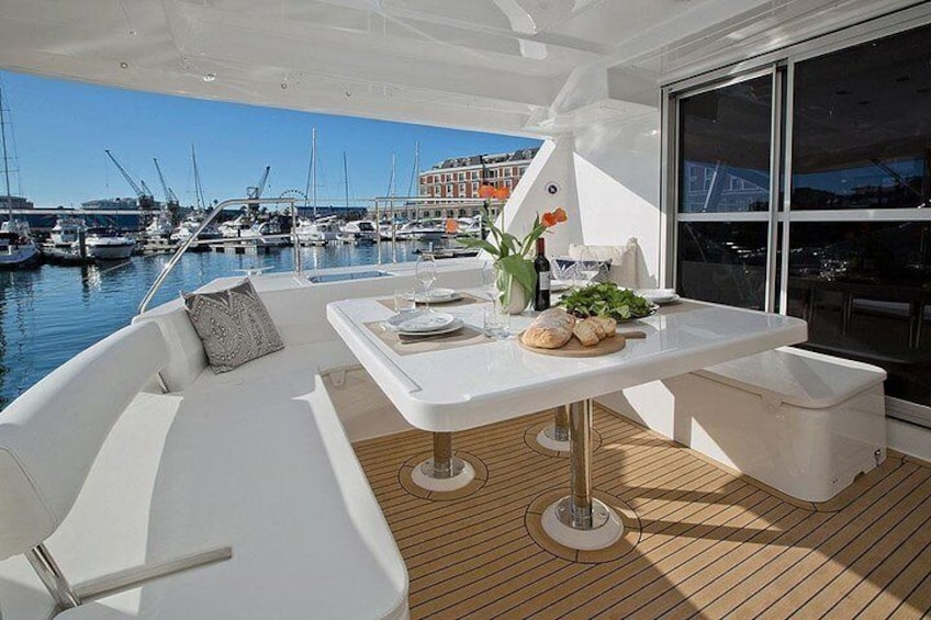 Zone arrière de notre catamaran