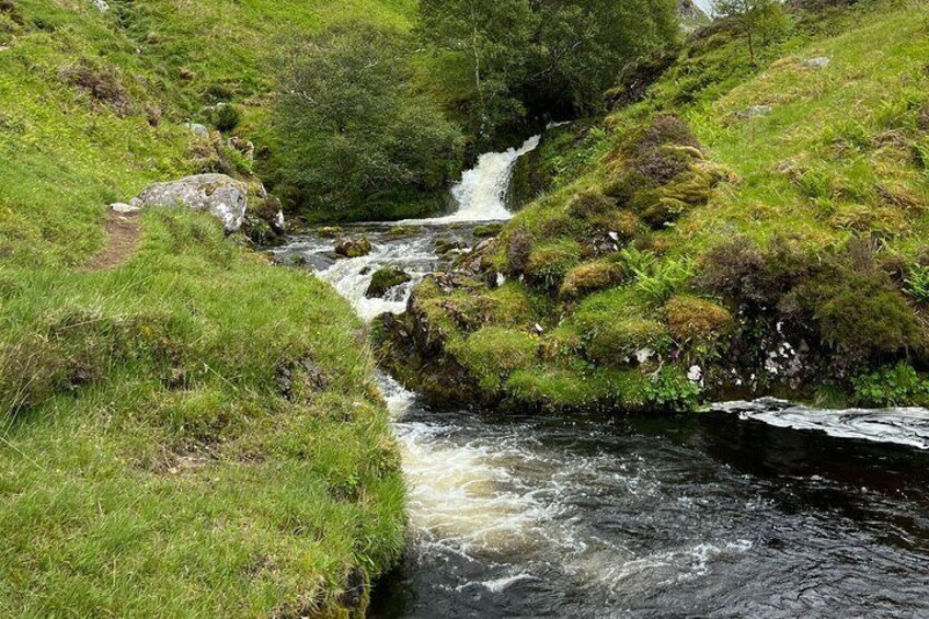 ULLAPOOL PORT TOUR Inverewe Gardens & Corrieshalloch Gorge