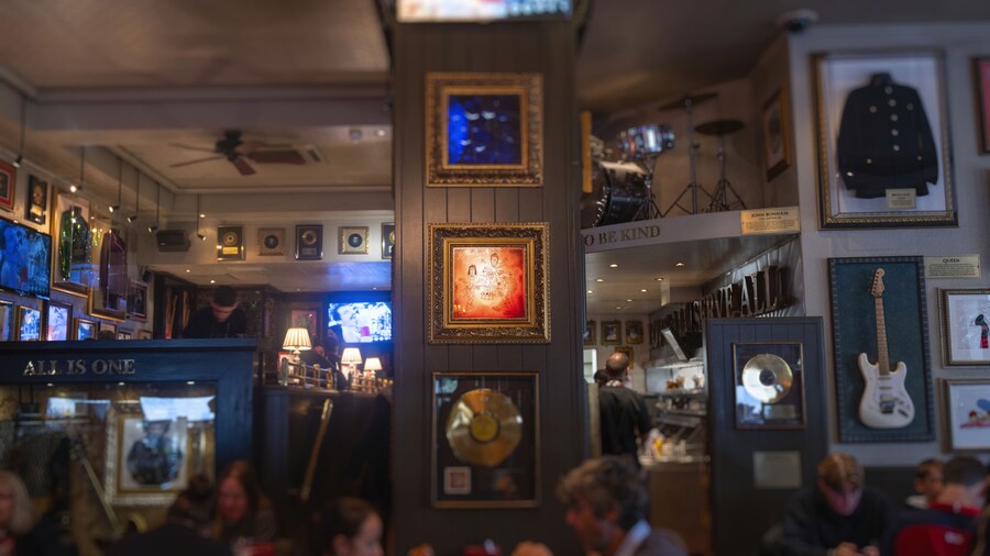 Hard Rock London Small Group Tour â Morning
