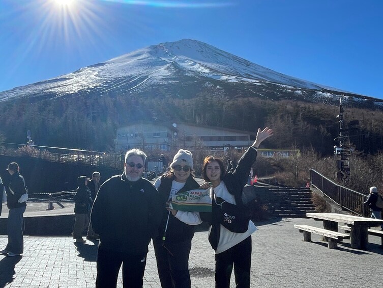 Mt Fuji and Hakone 1-Day Tour Return by Bullet Train