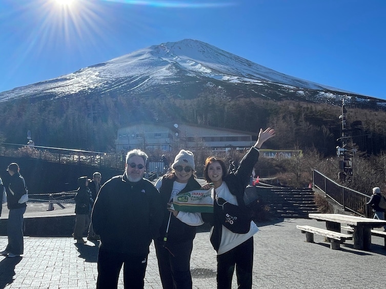 Mt Fuji and Hakone 1-Day Tour Return by Bullet Train