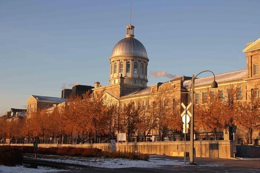 Fellow photographers, Montreal is so photgenic. Old Montreal early in the morning in November. Ruby