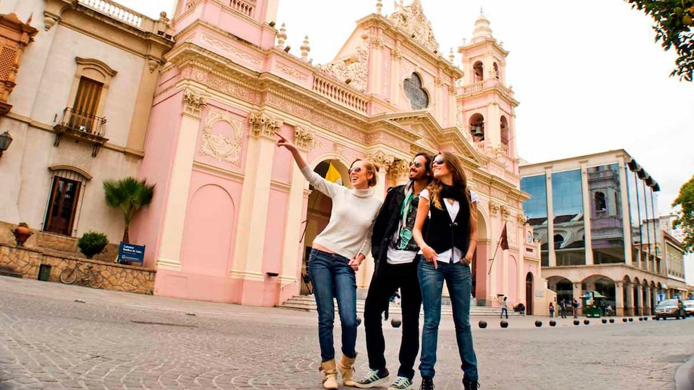 Group of tourists in Salta