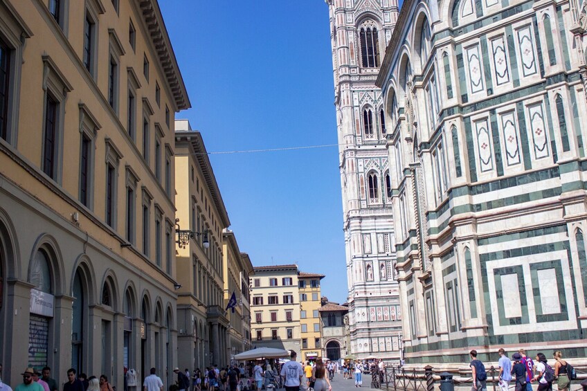 Gems of Tuscany: Florence & Pisa One Day Excursion from Rome