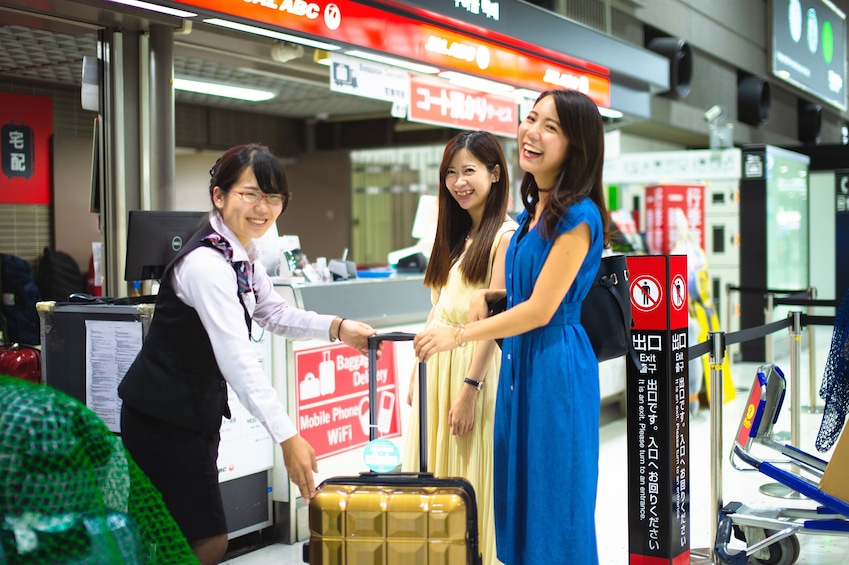 Luggage Delivery Service Tokyo (Hotels to Airport / Hotels) 