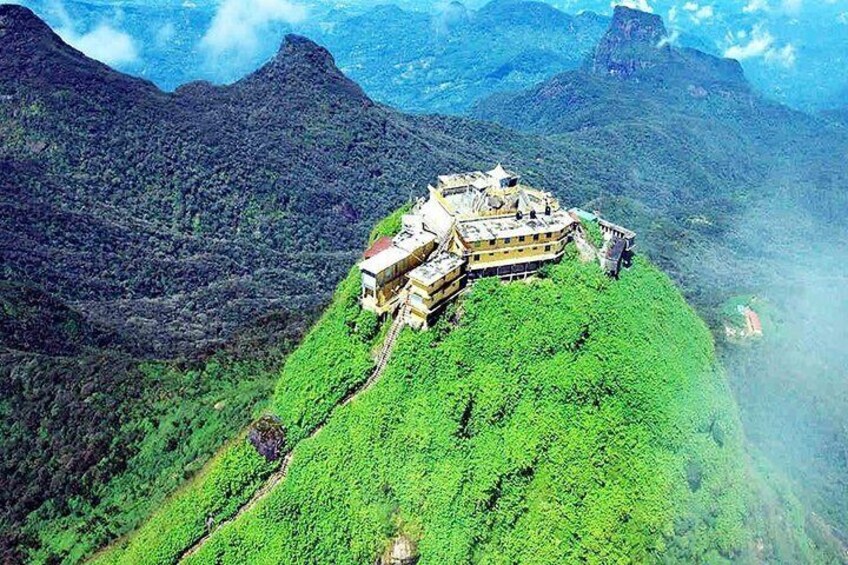 Trekking Adams Peak Safari & Night Life at Adams peak