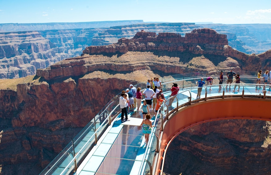 Express Helicopter Excursion & Glass Bottom Skywalk