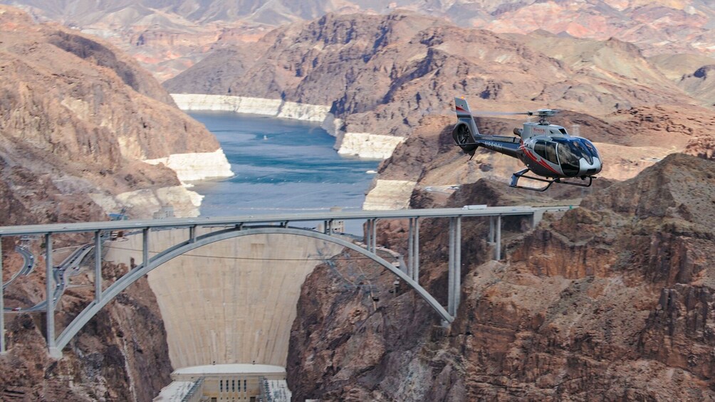 Express Helicopter Excursion & Glass Bottom Skywalk