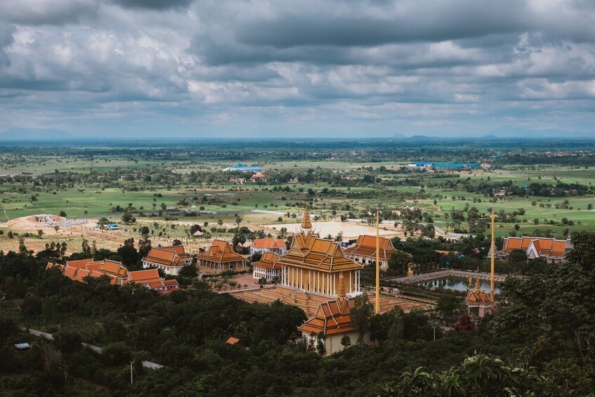 Private Tour to Oudong Mountain