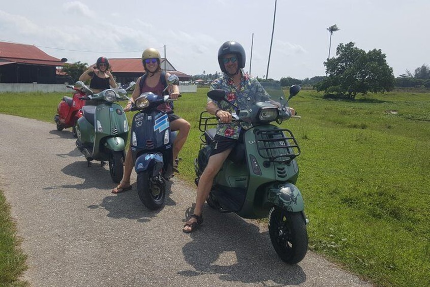 Vespa Morning Tour 