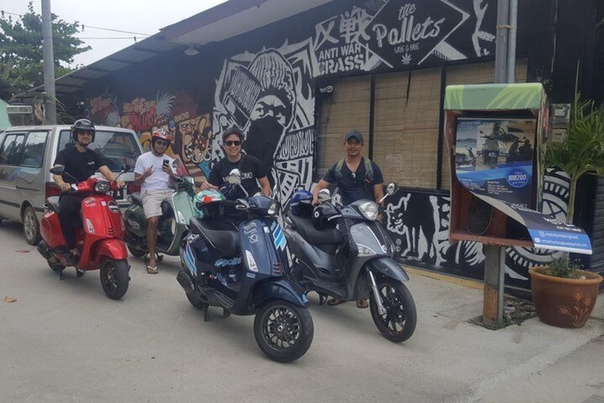 Vespa Morning Tour 