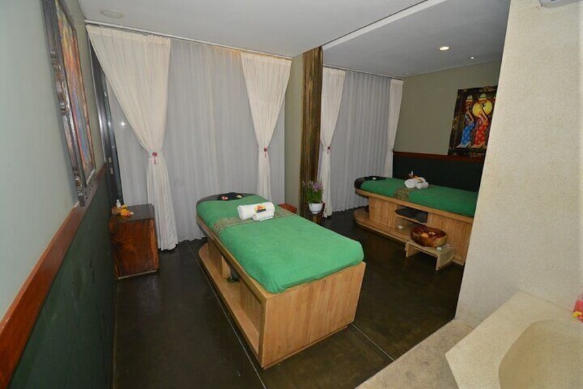 4 Hours Pampering Spa Treatment in Seminyak including Hotel or Airport Transfer