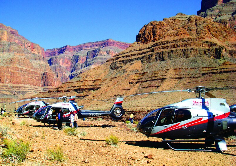 Grand Canyon VIP 6-in-1 West Rim Tour & Helicopter Landing