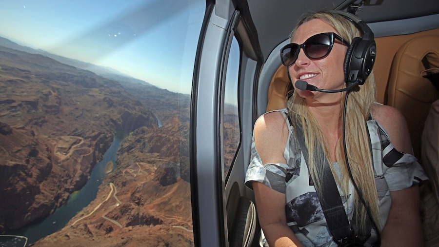 Grand Canyon Helicopter Air Tour with Pick up from Las Vegas