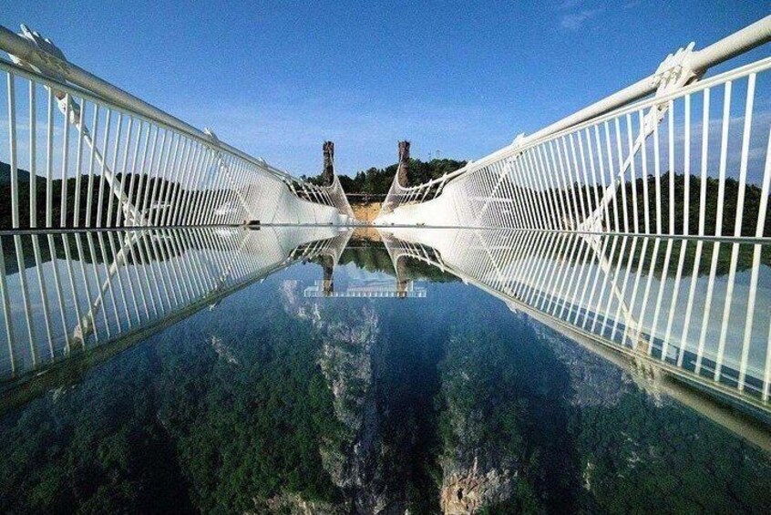 One Day Zhangjiajie Tour to Avatar Mountain and Glass Bridge