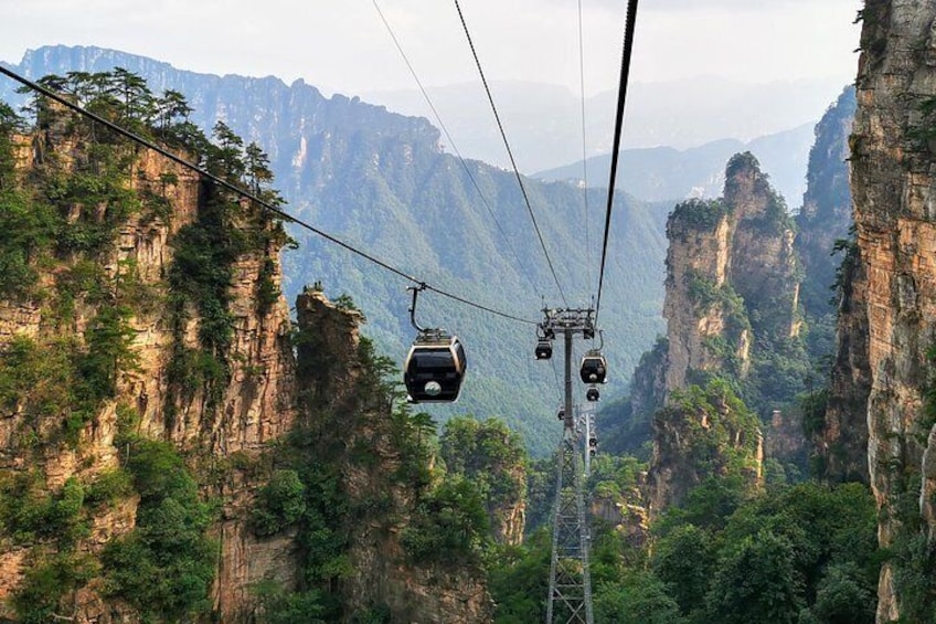 Tianzi Cable Way in Zhangjiajie National Forest Park