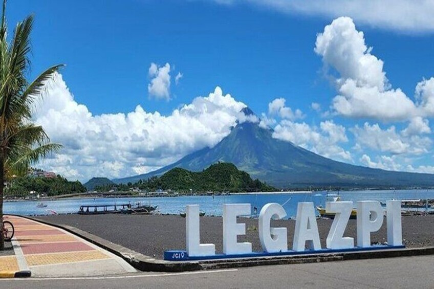 Legazpi Boulevard