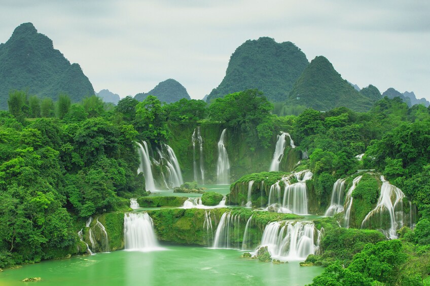 Ban Gioc Waterfall - Ba Be Lake Group Tour 3 Days 2 Nights