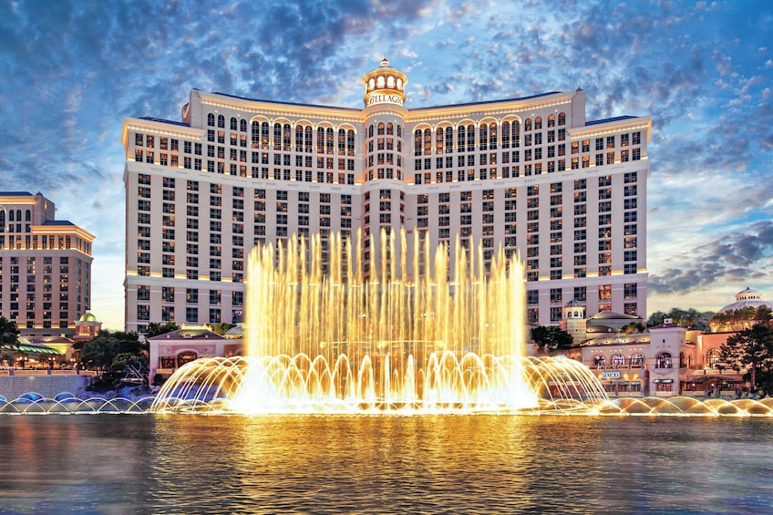 Bellagio Gallery of Fine Art Tickets: Ralph Deluca Collection