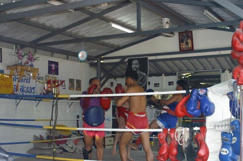 Learn about Muay Thai, Colors of Bangkok