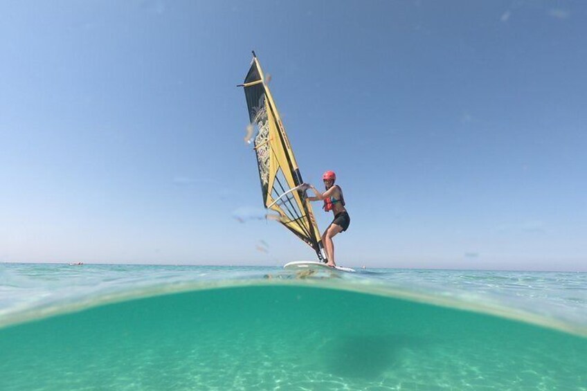 Small-Group Kiteboarding Lesson in Puglia